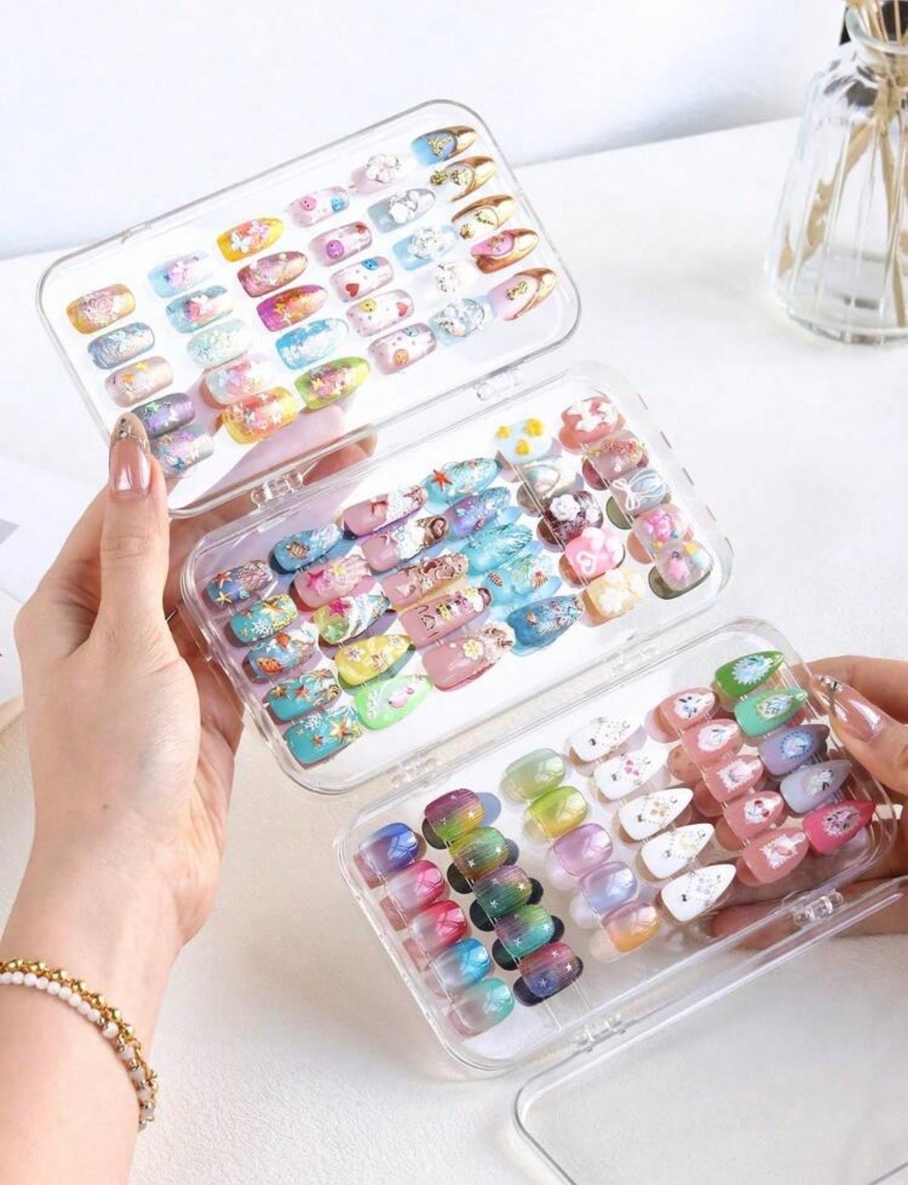 Press on Nails Organizer